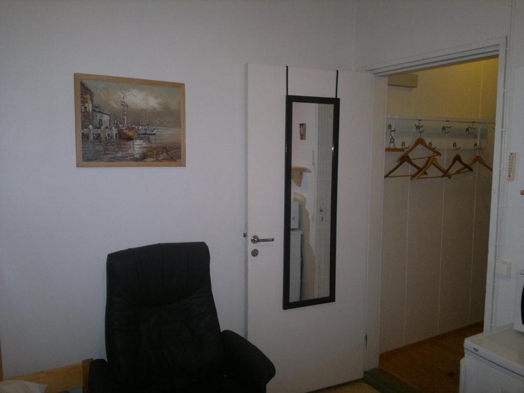 Partiotalon Retkeilymaja - Scouts Hostel Йоенсуу Номер фото